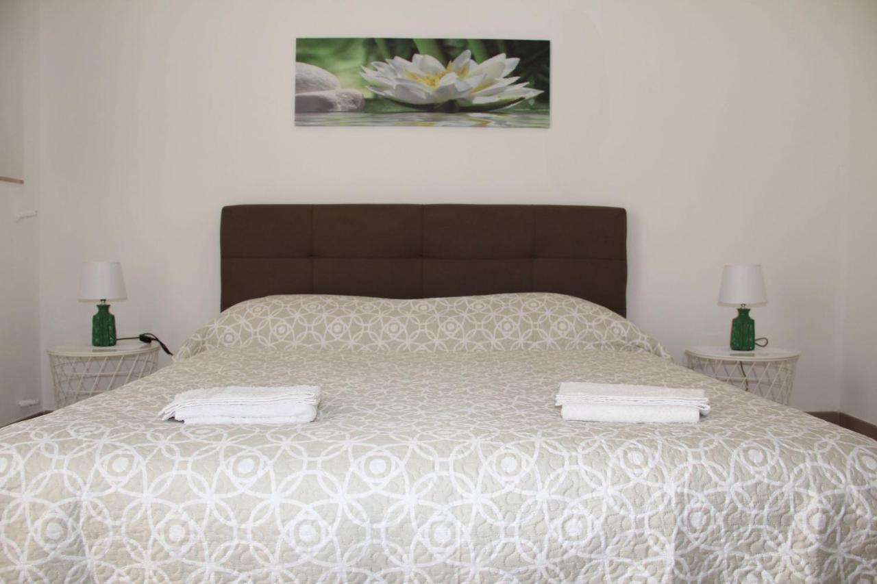 Cataldi'S Rooms Noto Eksteriør bilde
